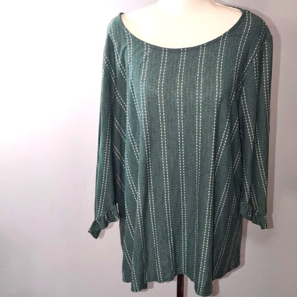 Green & White Striped Long-Sleeve Tunic w/ Ruffle Cuffs -2X - Picture 1 of 4